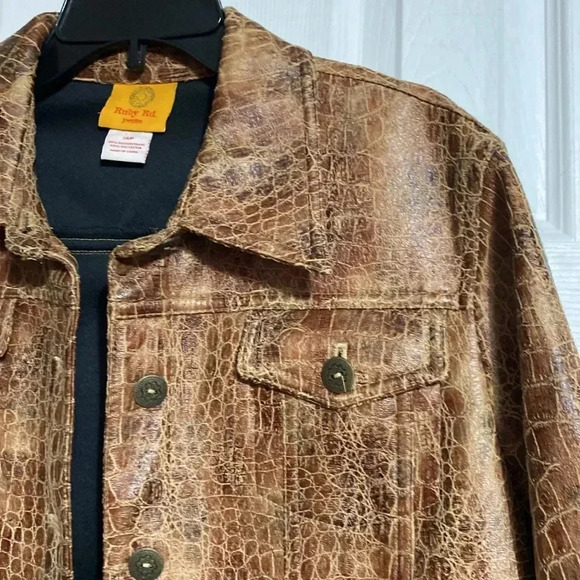 Ruby Rd brown faux embossed leather jacket coat size 14P - Picture 4 of 12